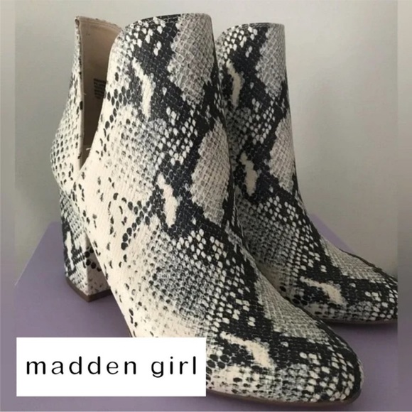 Madden Girl Snake Skin Heeled Boot Size 10 - Picture 6 of 7
